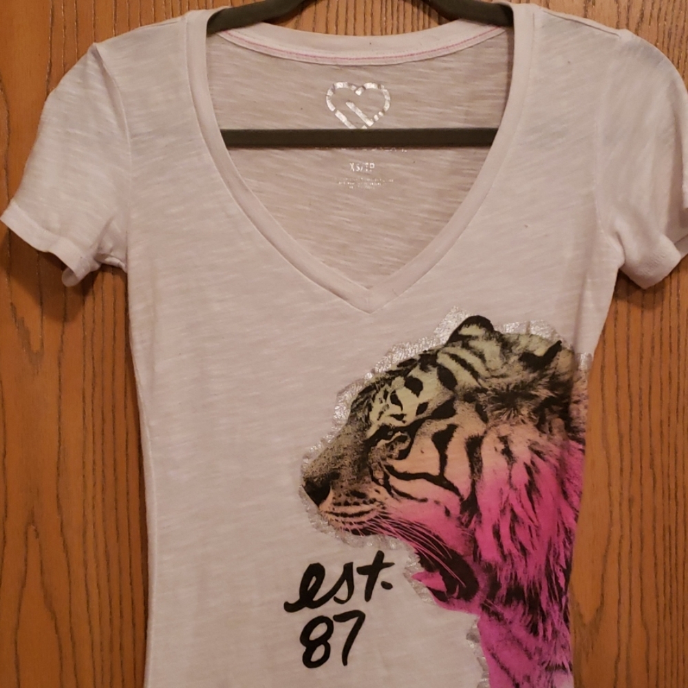 Aeropostale Short Sleeve T-Shirt Size XS - Picture 2 of 4